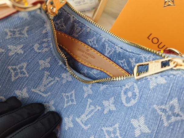 ルイヴィトンバッグ着用イメージ